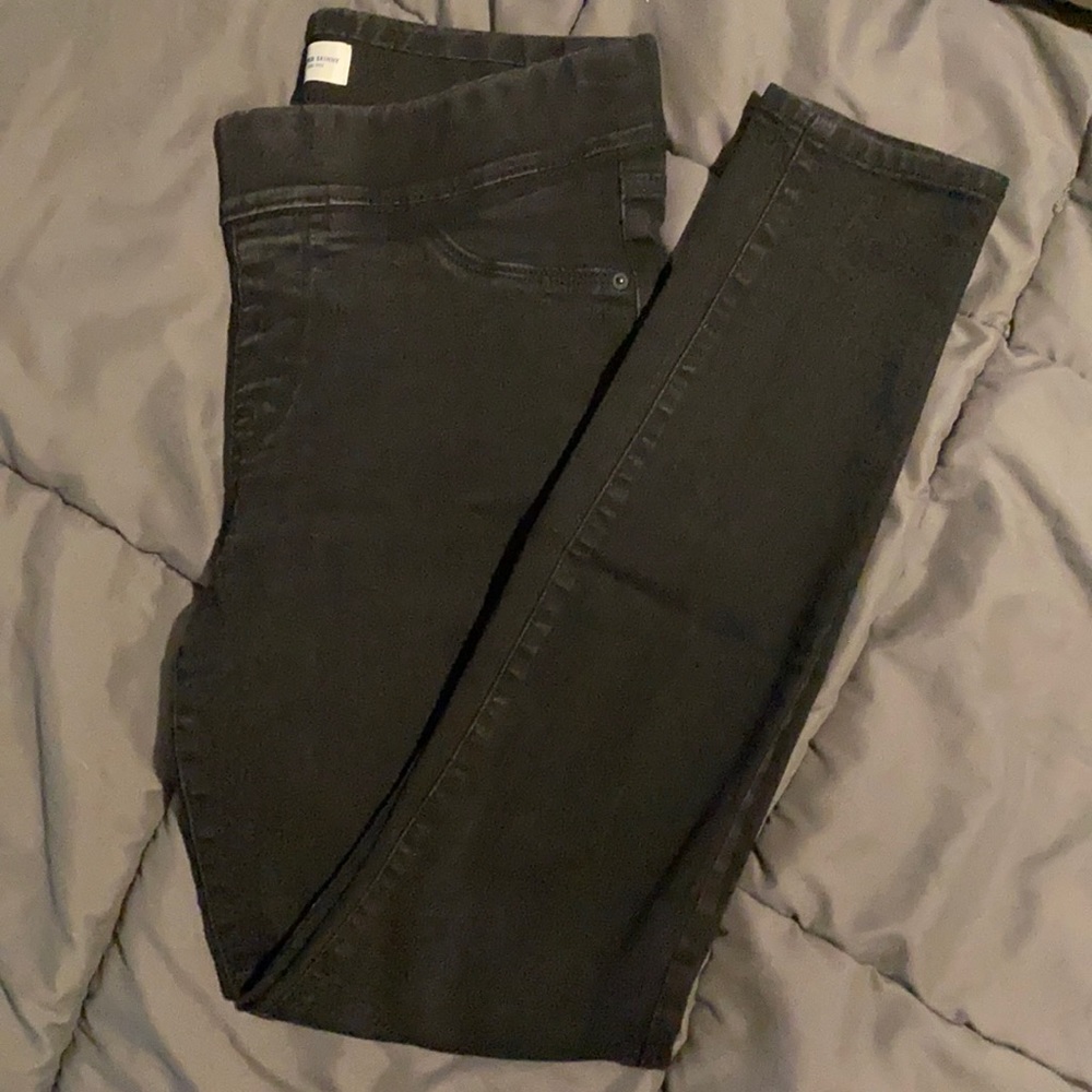 Women’s Old Navy Skinny Jeans with elastic waistband